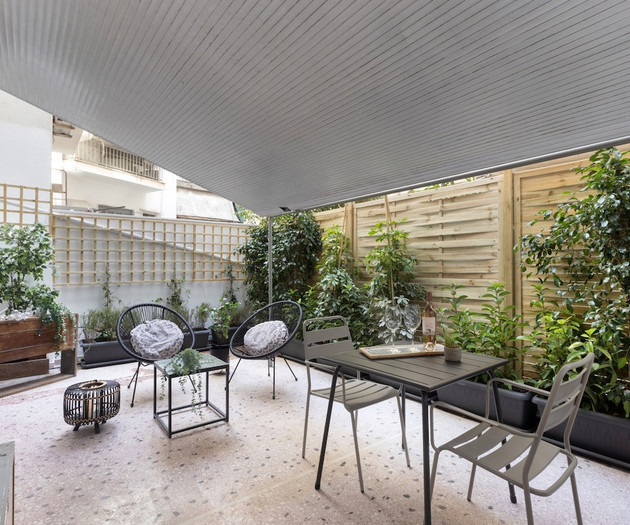 Marina Zeas apartment by the sea