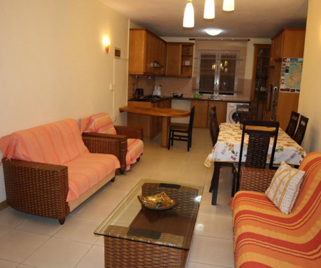 Le Palmier private spacious 3 BR apart near beach