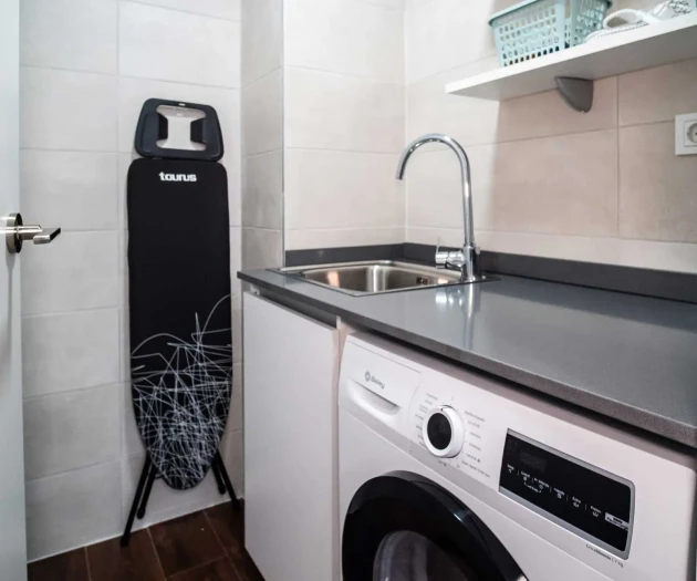COM01 Luxury flat with terrace in Valencia centre
