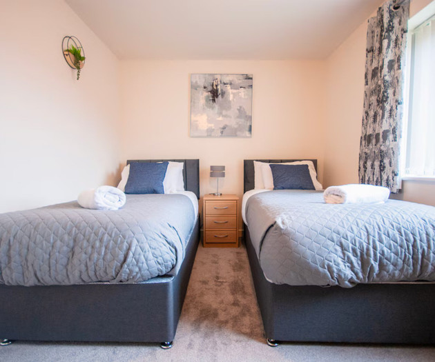Cozy 3 Bedroom Home | Pet Friendly | Free Street P
