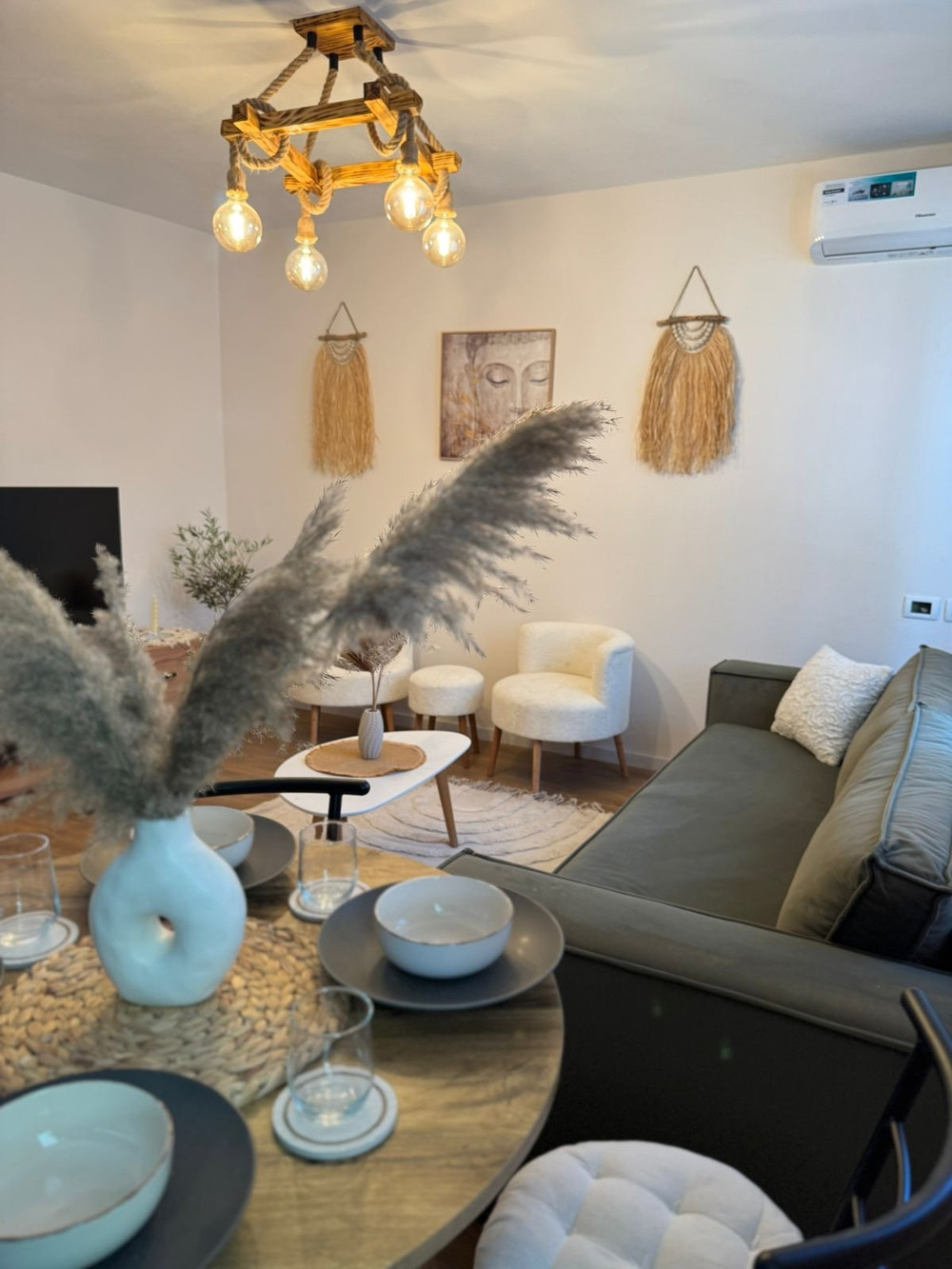 Cool and cozzy apartment preview