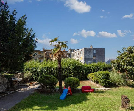 City Apartment With Garden - Happy.Rentals