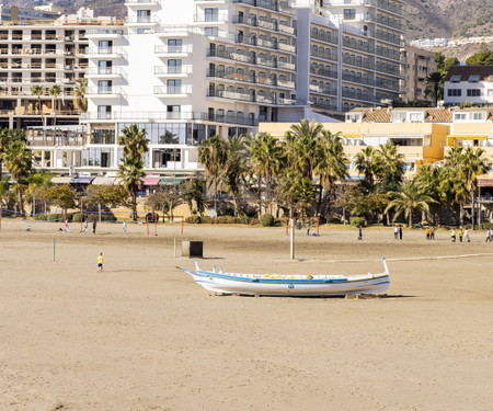 Cubo's Beach Side Diana Apartment