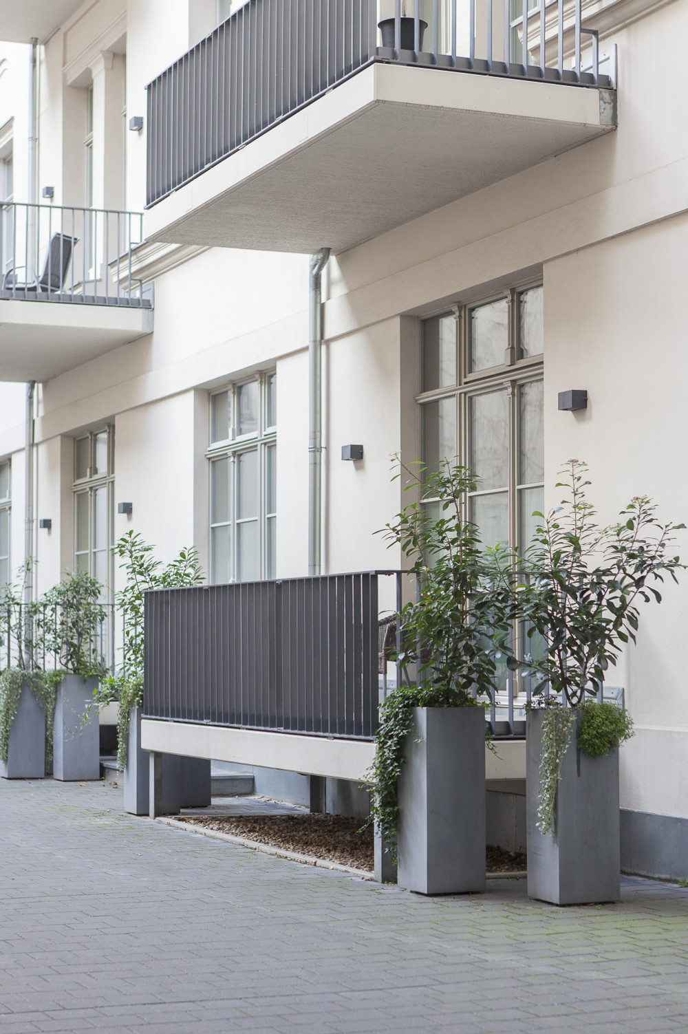 Urban Oasis in Berlin Mitte | With Gym and Spa