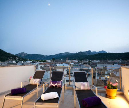 Purple Attic with Pollensa views. Long Term