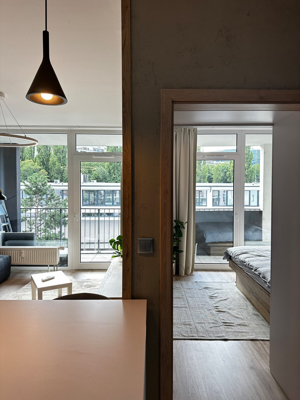 Hi Park Apartment | Free Parking preview