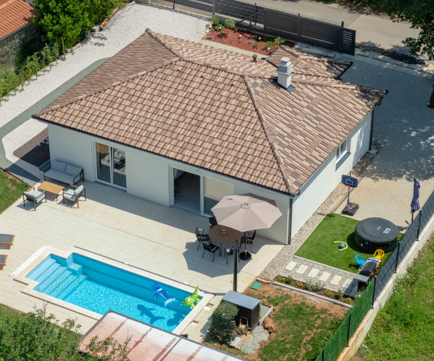 Modern house near Labin