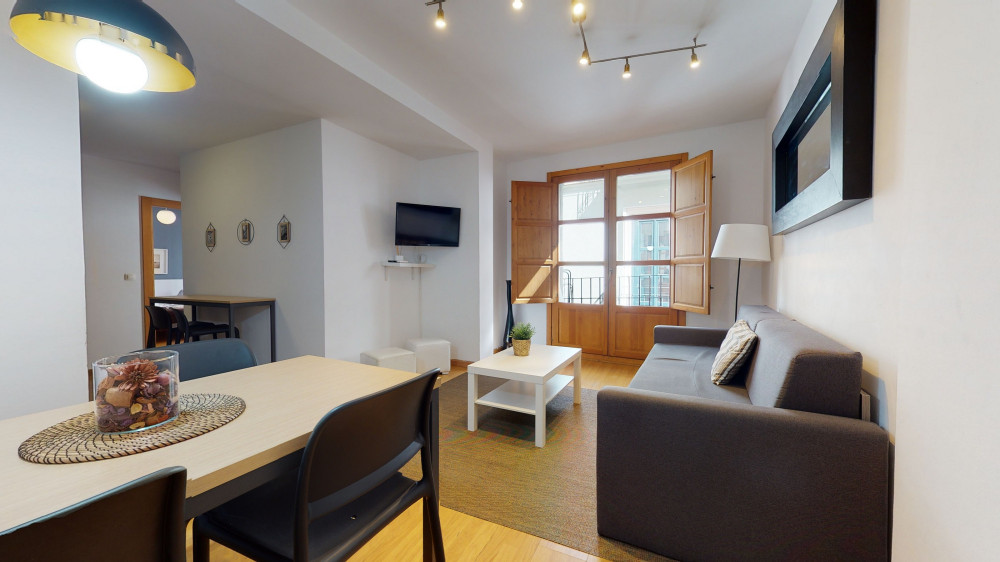 N2. 2 Bedroom Apartment in the old town preview