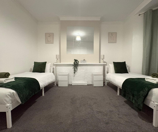 2BR Apartment in Gateshead, Free Parking & Wifi