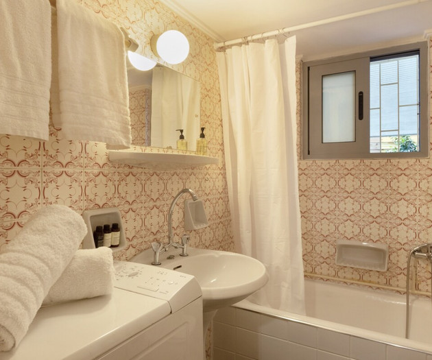 Marina Zeas apartment by the sea