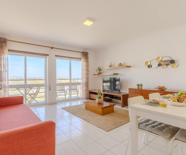 #370 1br Riamar | Sea View & Central