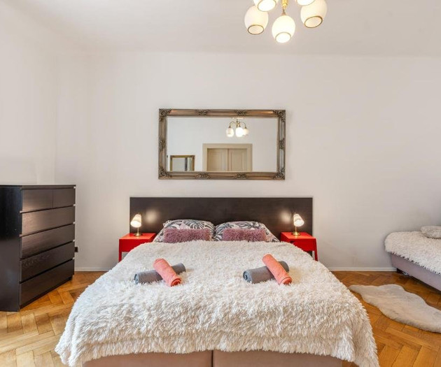 Royal Prague Heart Suite