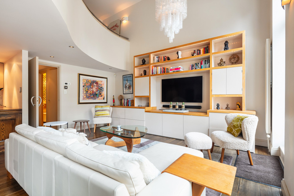 Wonderful Apartment on Earls Court Square preview