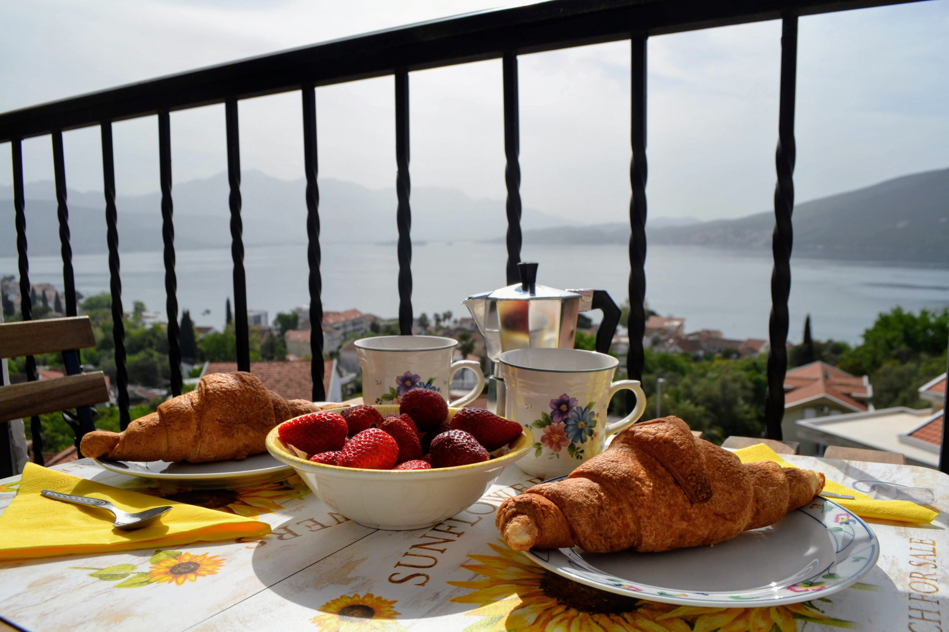 Breakfast with a view
