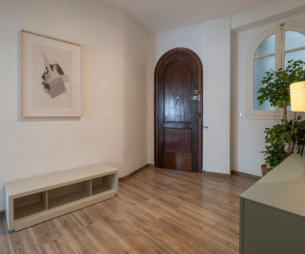 Spacious apartment in the heart of Valencia