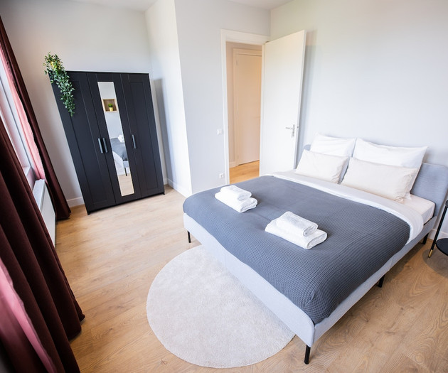 Sleek City Center 2BDR Apartment VP
