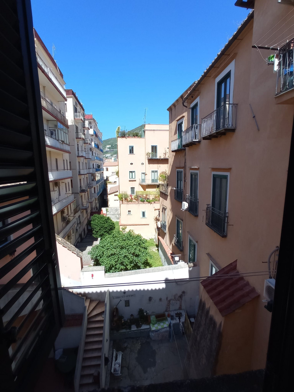 Historic central flat in Salerno