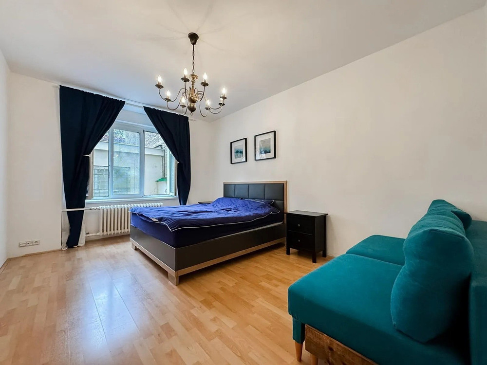 1BR in Karlín & Open-Plan Living/Kitchen - for 5 preview