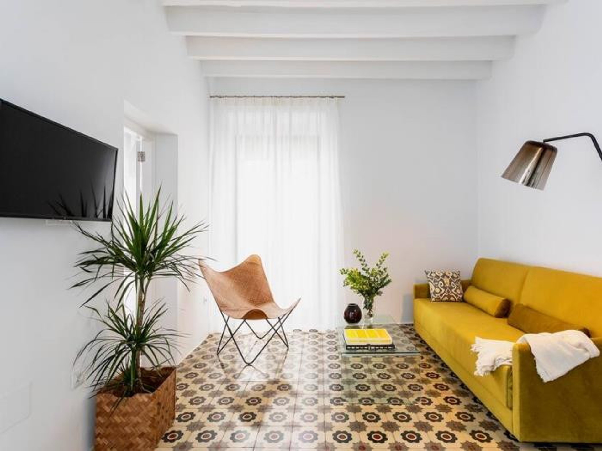 Living room with tv and sofa