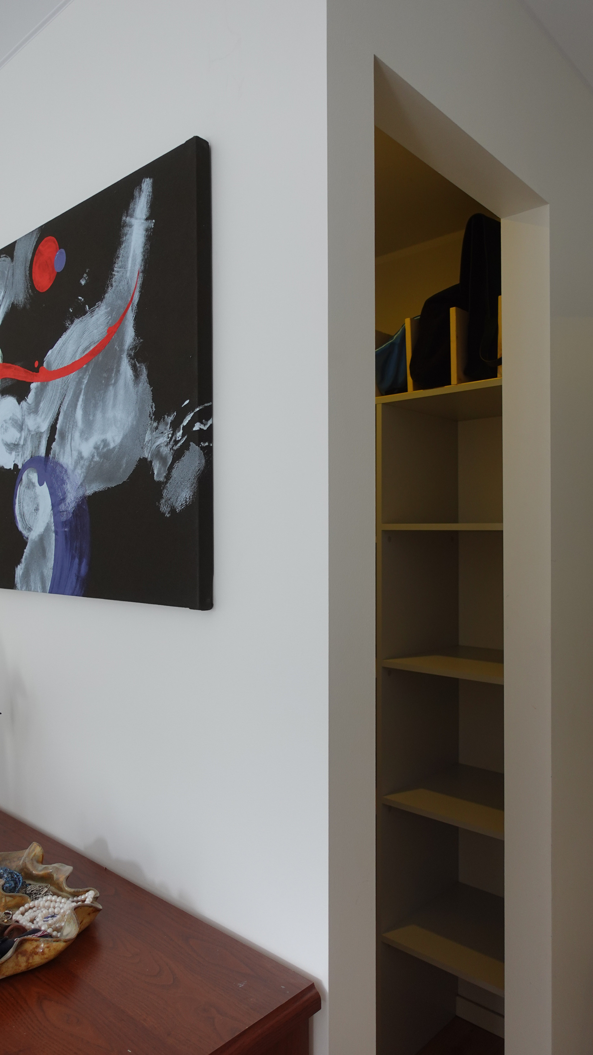 Walk-in closet