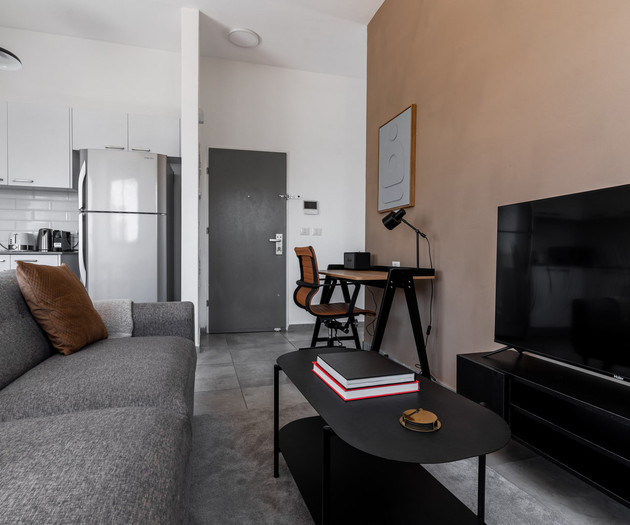Blueground |Florentine,City view,Two balconies-02