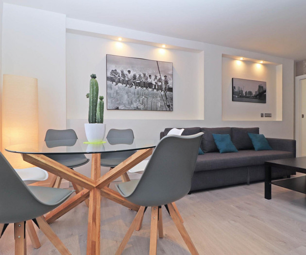 Del Parque Flats - Hernan Ruiz