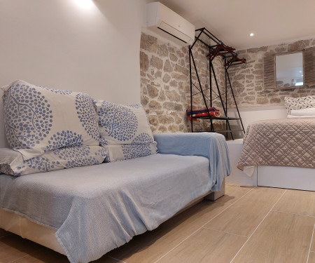 Homey Apt 5 min walk from Split old town