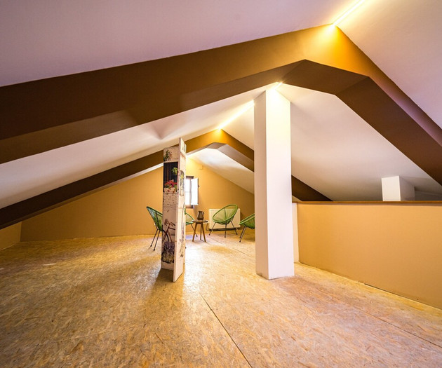 Beautiful house in Oviedo by beBalmy