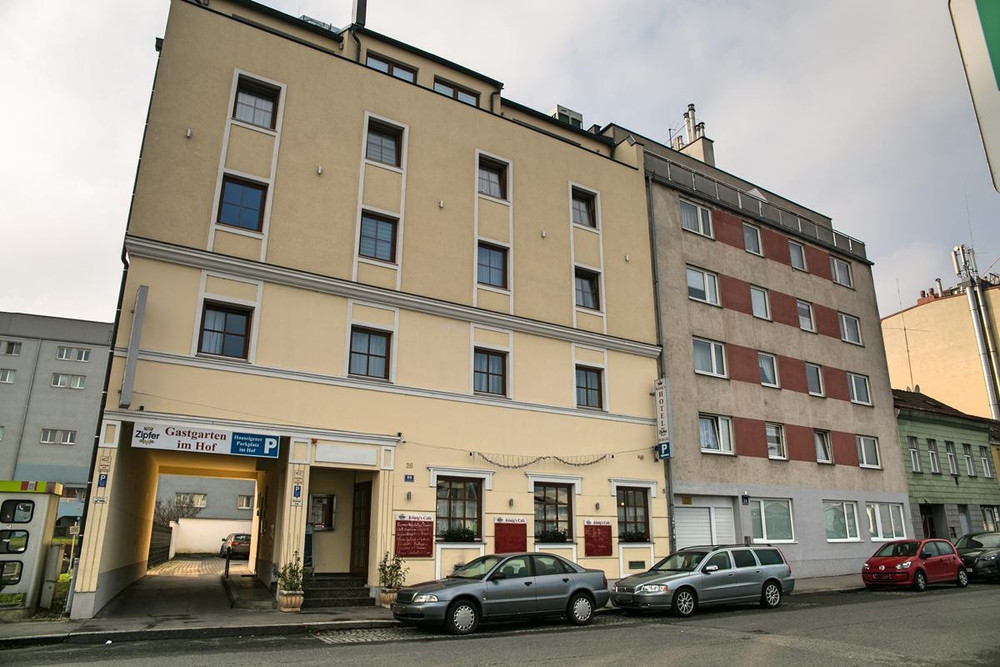 One bedroom apartment, Simmering, Kaiser-Ebersdorf