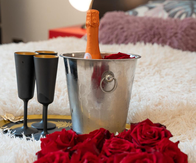 Royal Prague Heart Suite