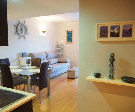 Modern apartament with parking in Palamós