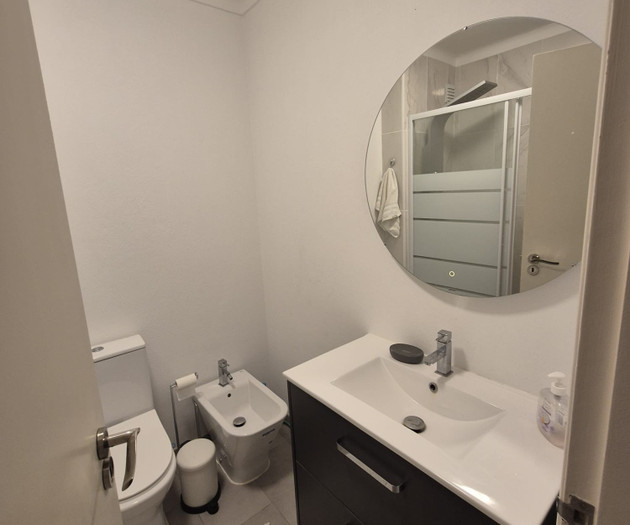 Big apartment 3 minutes from the beach with view