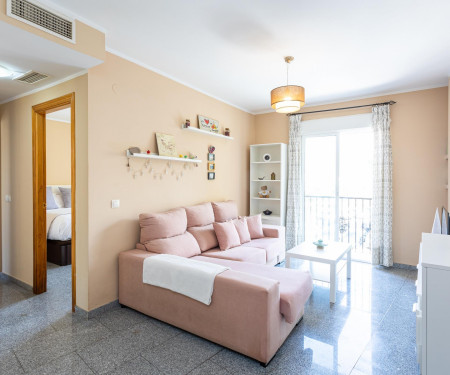 H2M Capuchinos French Balcon,parking,WiFi,Aircon