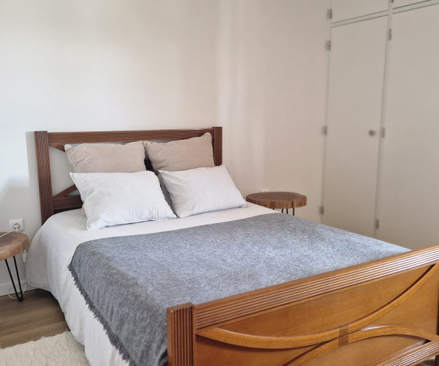 🏖️ Bright Sea View Apartment – 5 Min from Beach