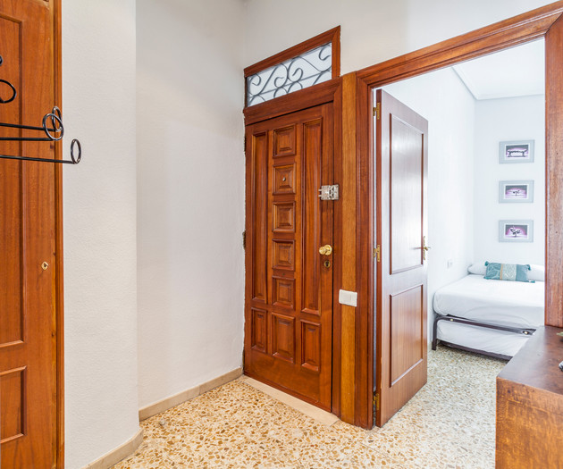 COZY APARTMENT IN RUZAFA WITH TERRACE