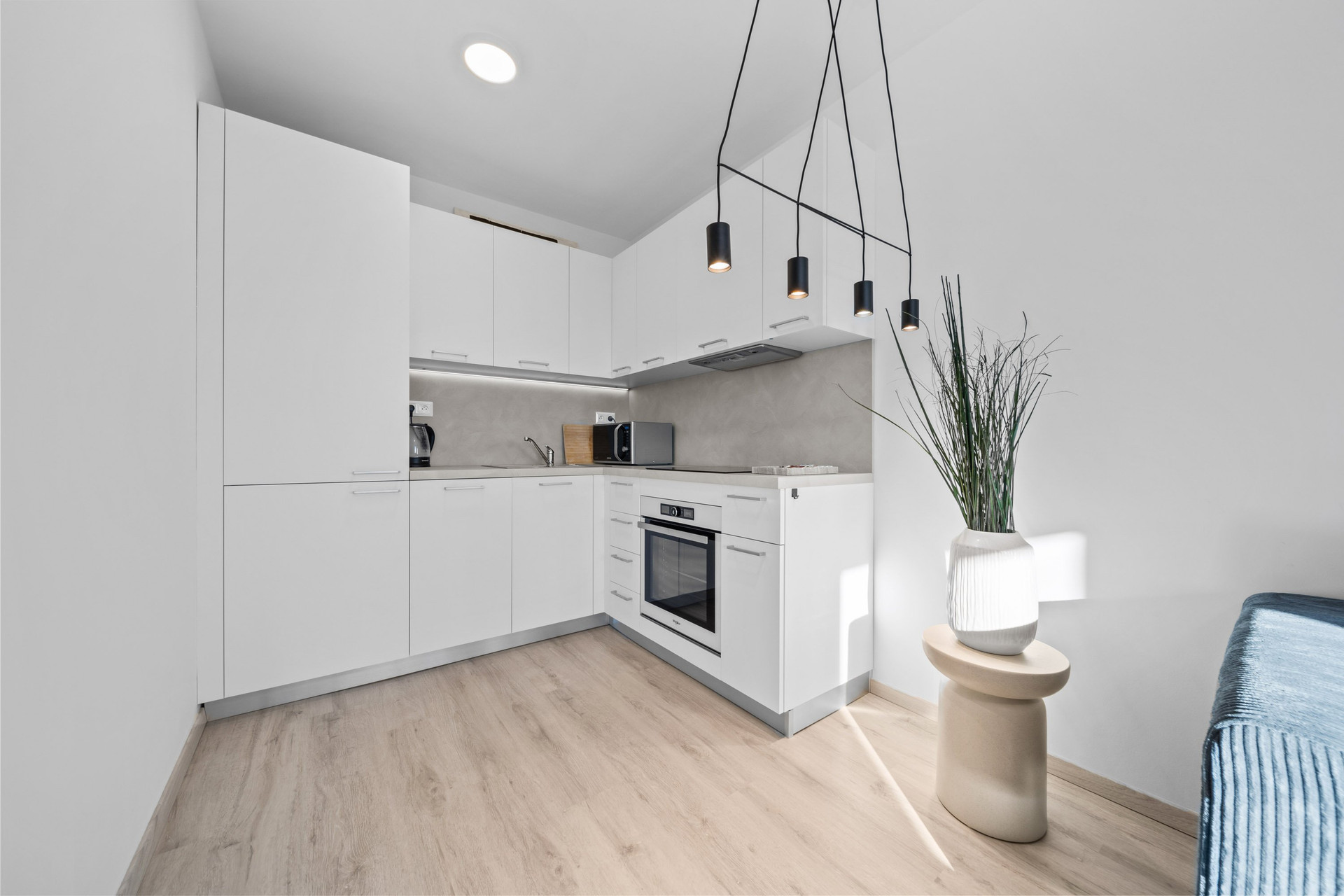 Modern white kitchen