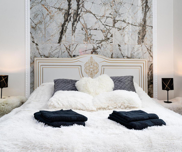 Emperor Marble Suite | Spacious 3BR Prague
