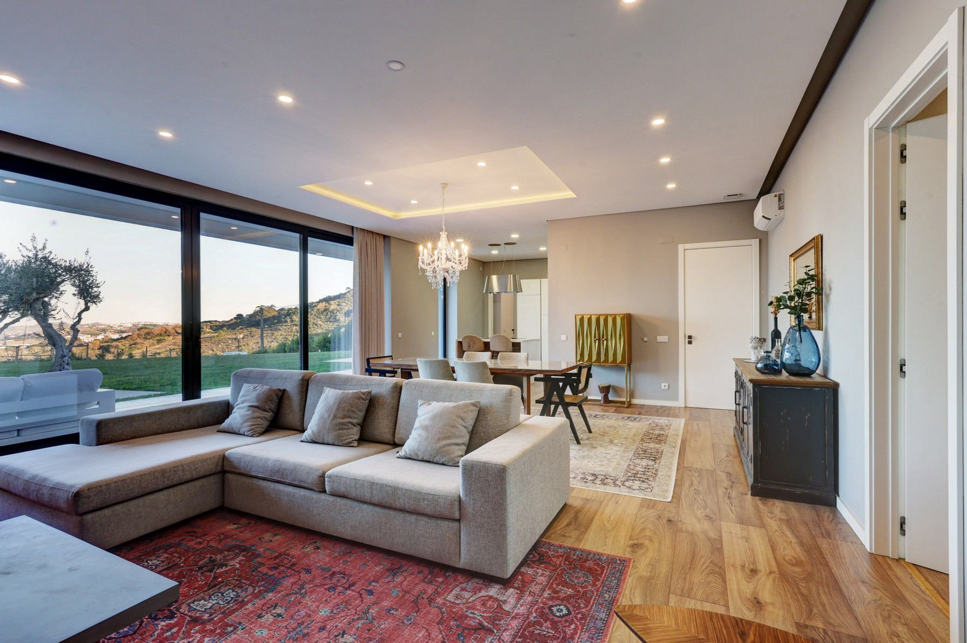 Spacious living room open plan