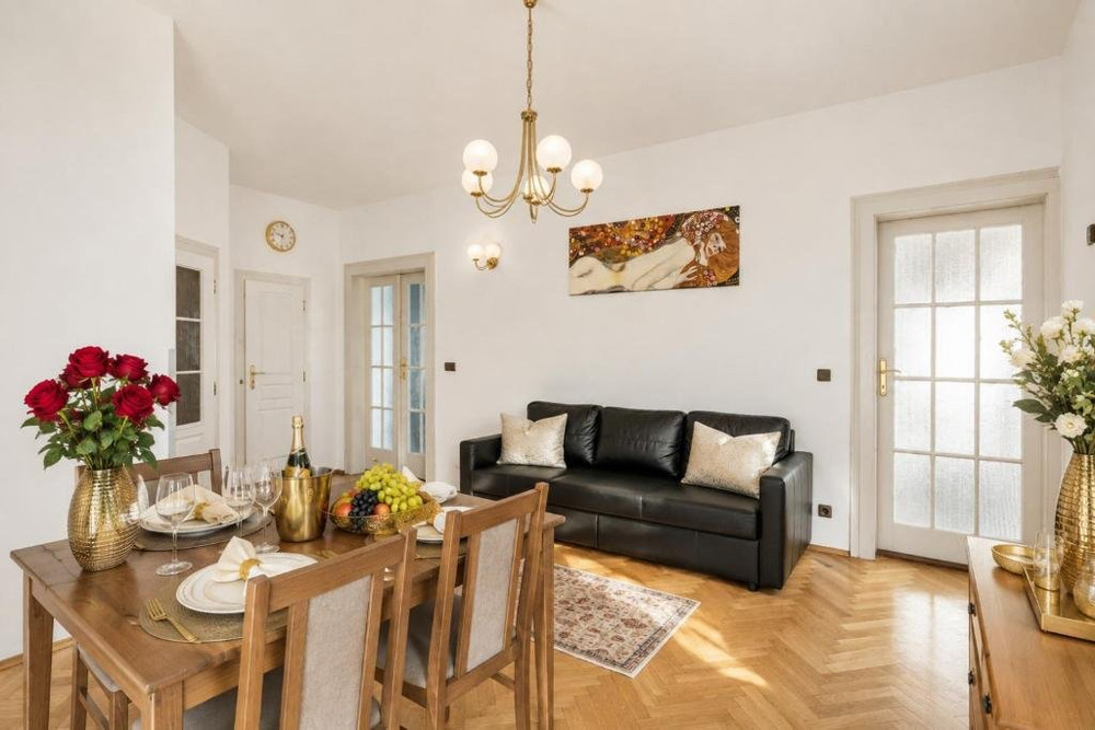 Royal Prague Heart Suite preview