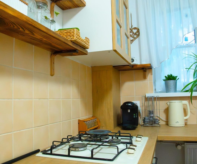 Cozy Little Apartment in Old Tw