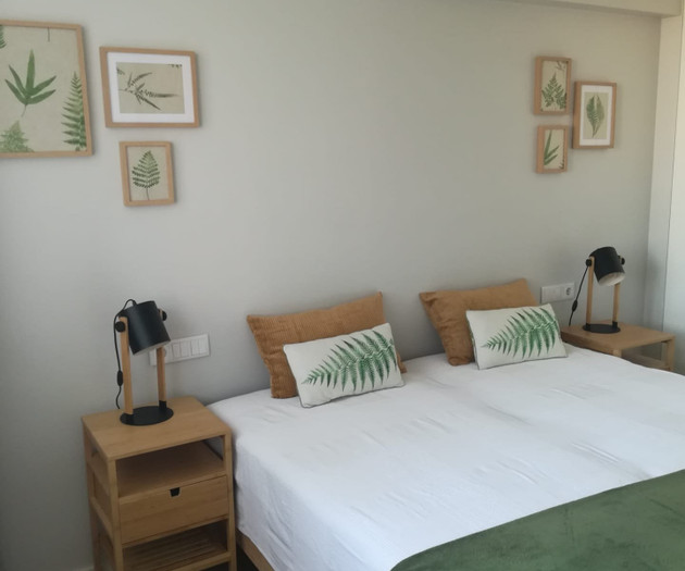 Campo Pequeno, T1 Lisbon center. No deposit