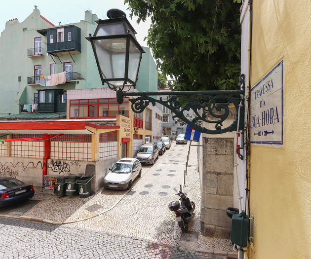 Atalaia · Tailor Made Flat in Central Bairro Alto