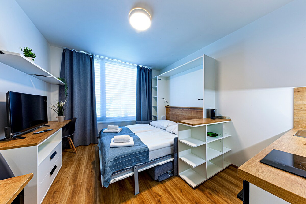 Cosy studio for 2, rooftop terrace preview