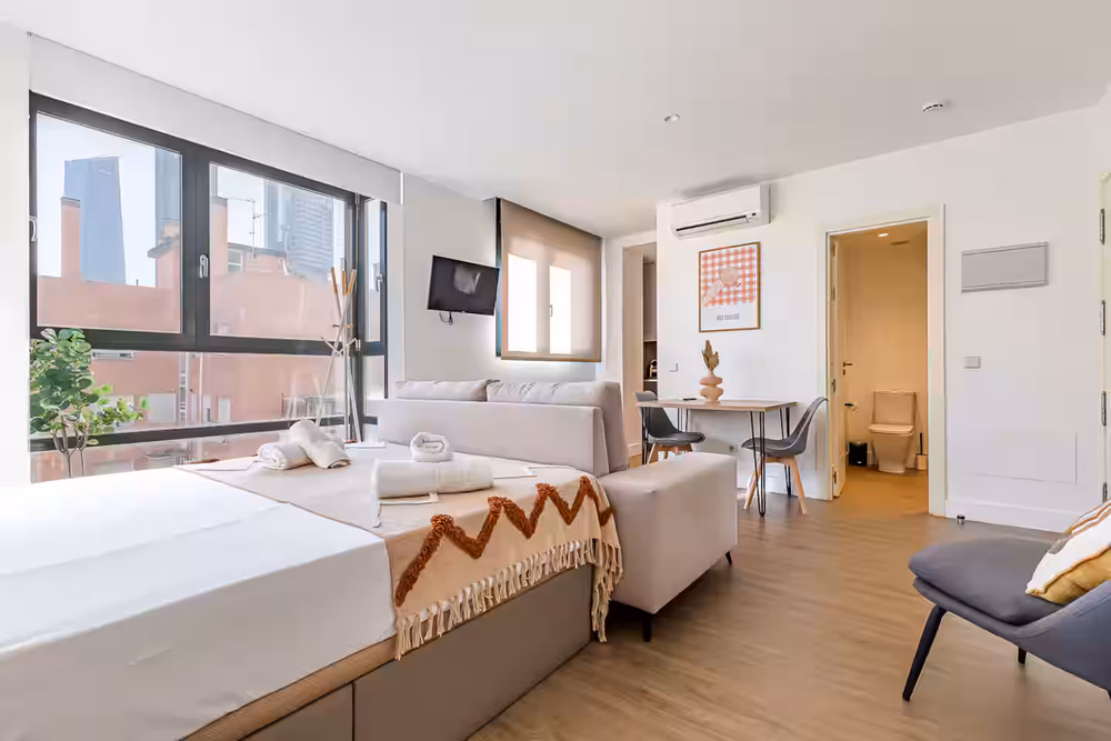 Apt. Studio 4Torres by CH preview