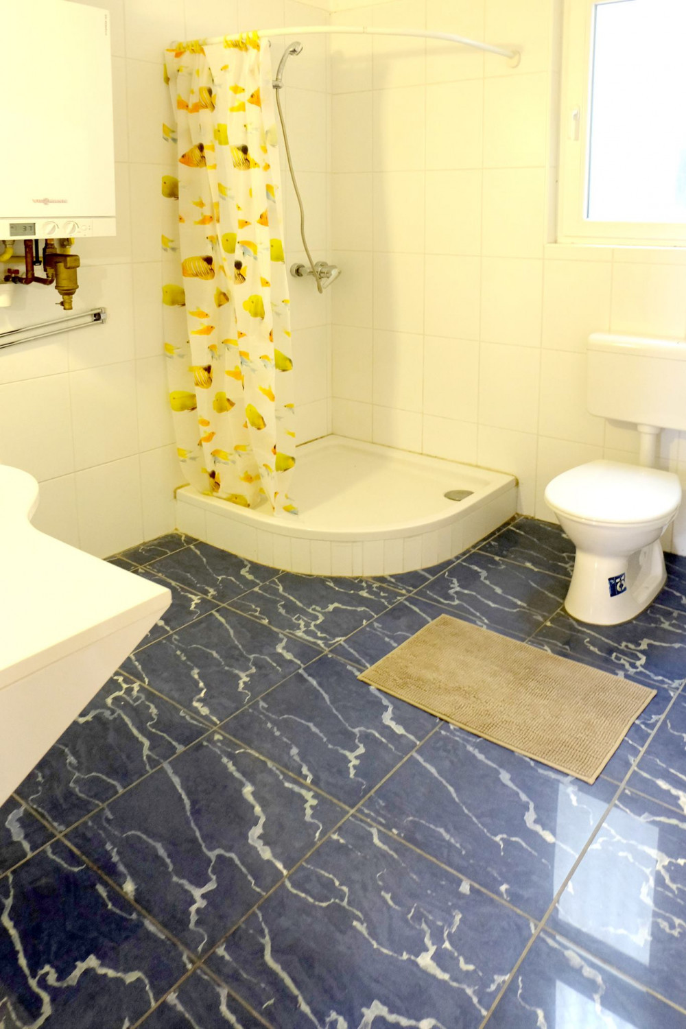 Erzsebet korut flat : 3 bedrooms with 3 bathrooms