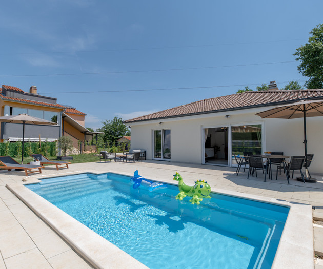 Modern house near Labin