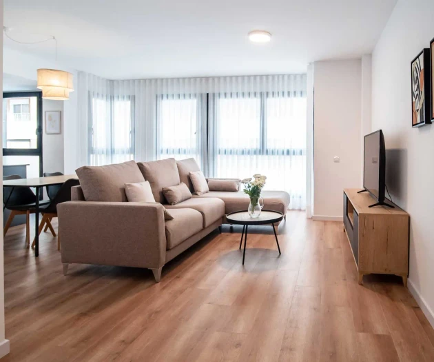 COM01 Luxury flat with terrace in Valencia centre
