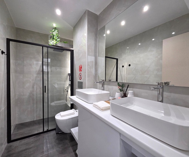 TT Luxury Homes | Apollo – 2BR Super Central Apt