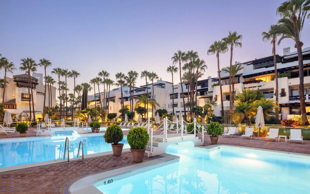 NEW Apartment with 3 bedrooms in Marbella preview