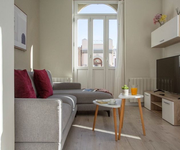 CAD10 - Beautiful 2-Bedroom Penthouse in Ruzafa